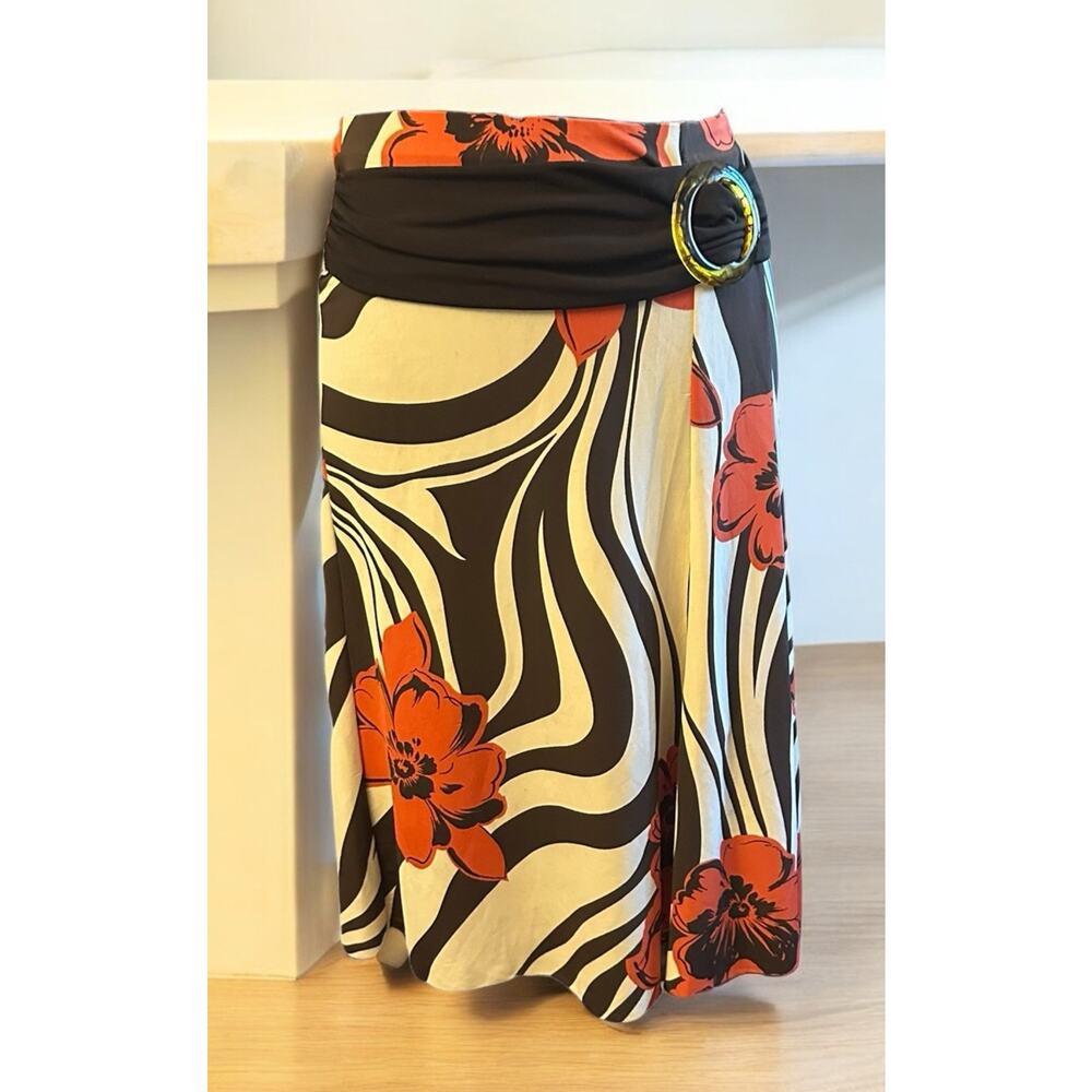 Tropical Floral Print Ladies Skirt Sz Small Lucite Round Tortoise Buckle Decor- - Picture 1 of 12